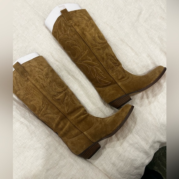 Cowgirl boots - Picture 4 of 5